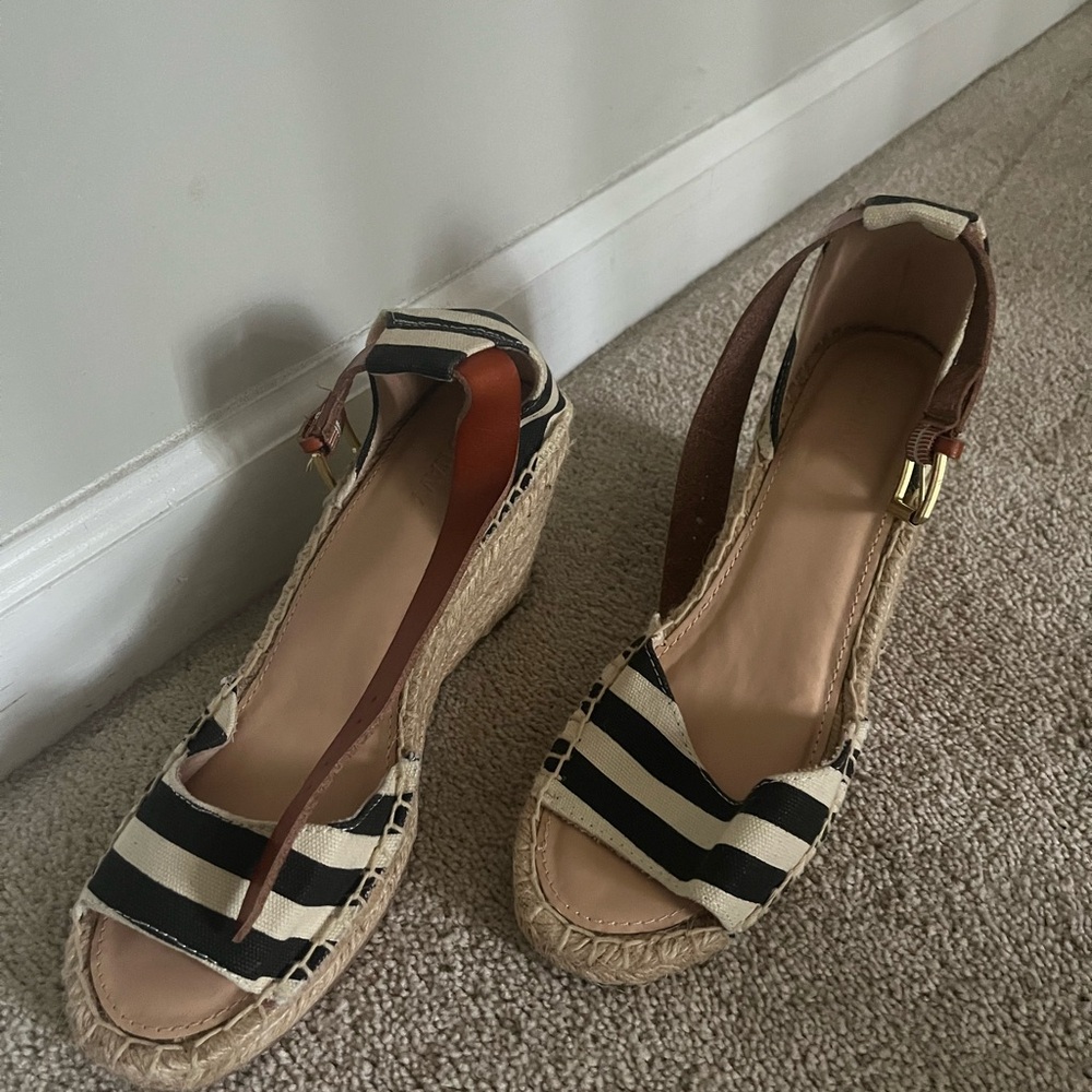 Old Navy Striped Canvas Espadrille Wedge Sandals - Black & Cream size 8